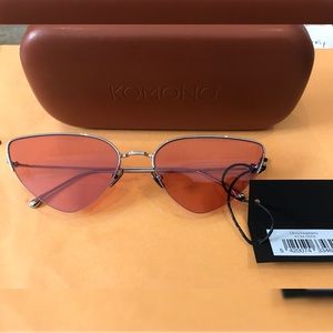 Komono- Olivia Raspberry Sunglasses